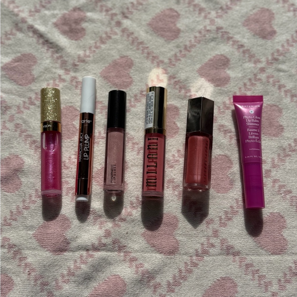 Pink Shimmer Lip Gloss Set!